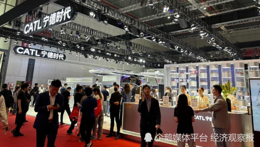 白小姐三肖必中生肖开,温以凡不告而别,决策资料解释落实_内测版V5.80